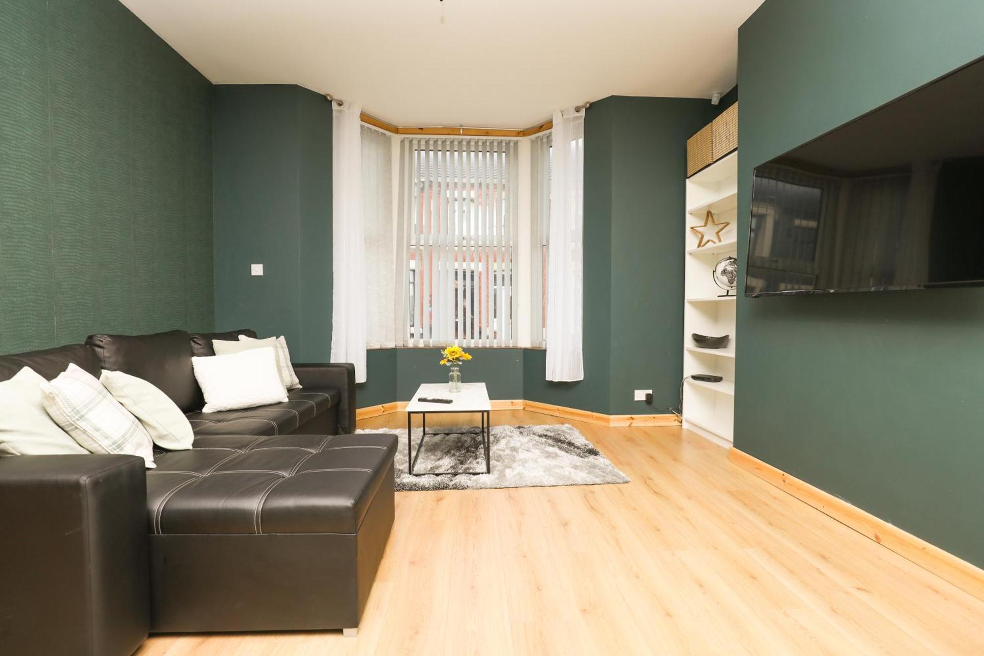 Anfield Luxe Retreat - Stylish Stay With Parking - Steps From Stadium - Short Drive To City Centre Liverpool Dış mekan fotoğraf